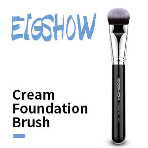 Cream foundation brush