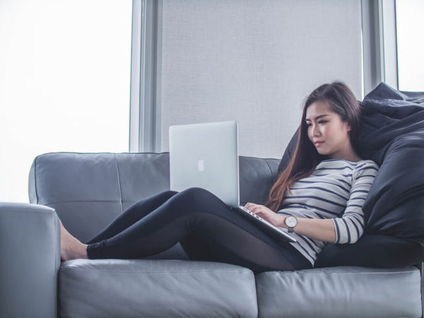 laptop couch poor posture