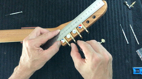 aligning guitar tuners