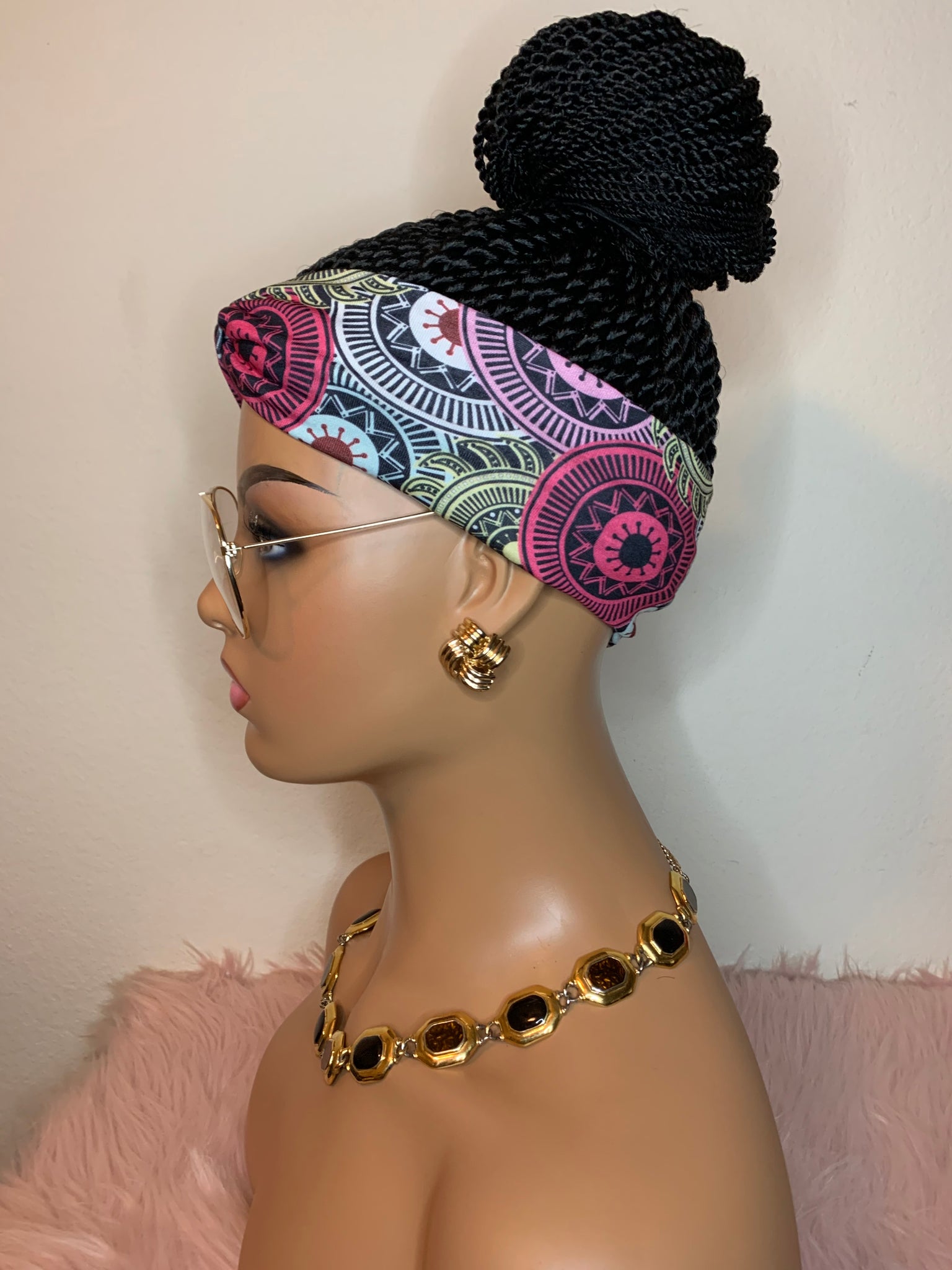 senegalese twist bun