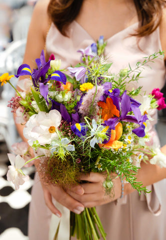 Popular Wedding Flowers for Your Bridal Arrangements - Irises