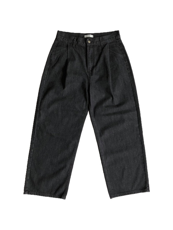 Inside pin-tuck denim pants