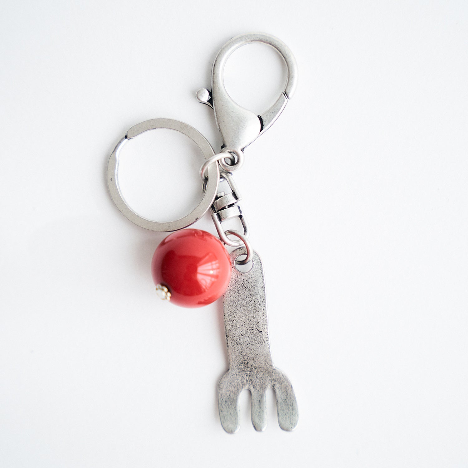 Tomato and fork keyring