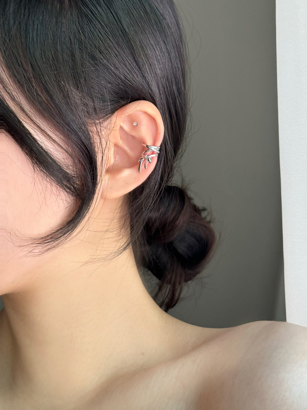 Ballet core ear cuff / 3 colors 