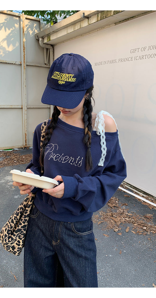 Beads lettering unbalanced off-shoulder sweatshirt