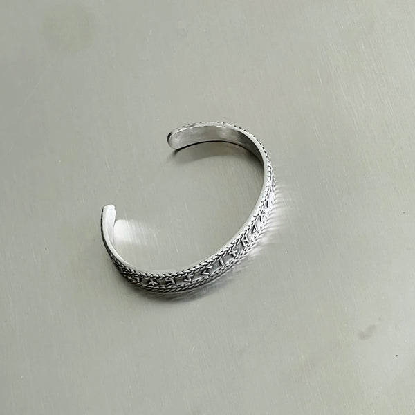 ルニックイングラベッドブレスレット