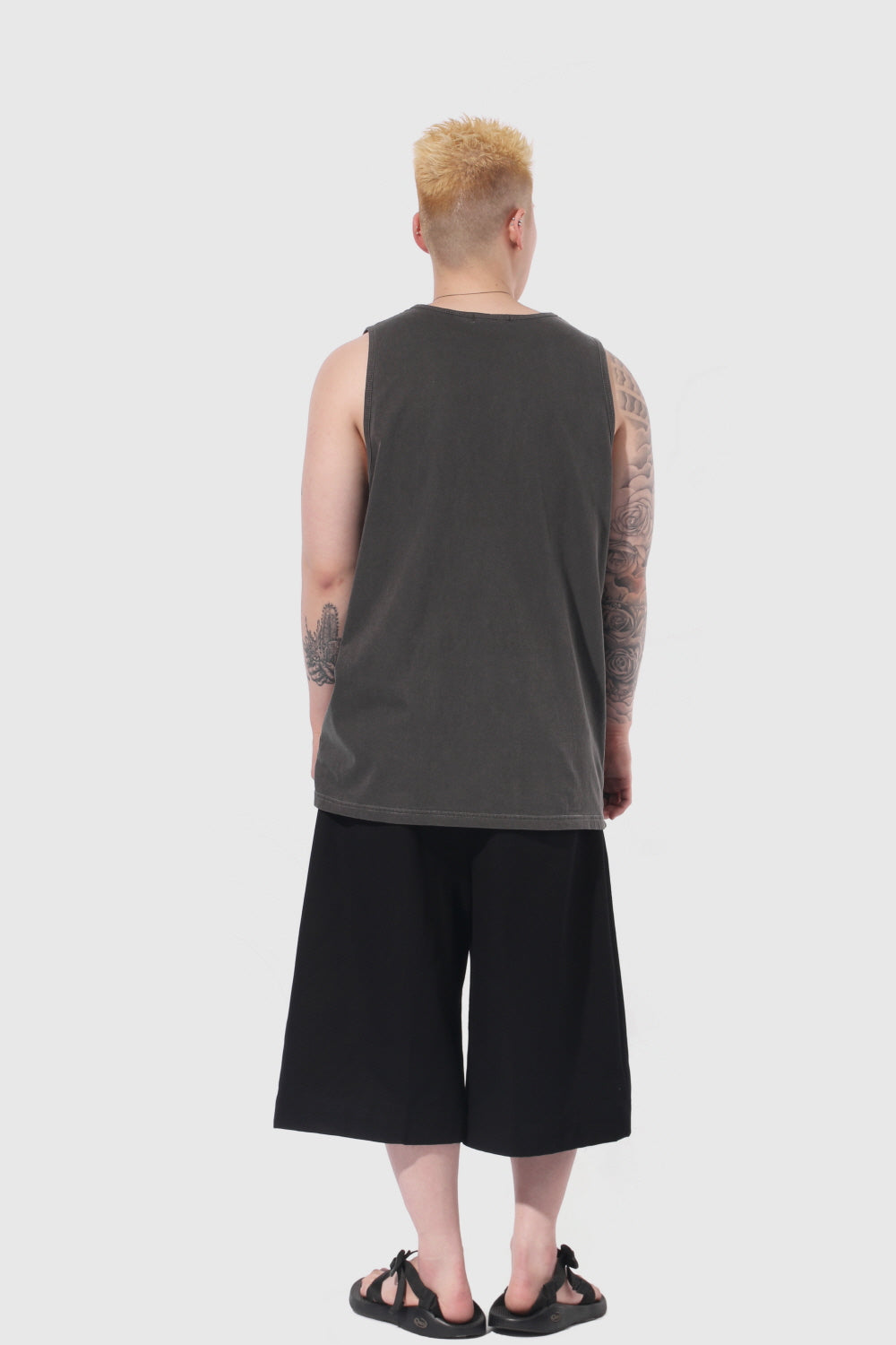 Pigment Layerd Sleeveless [2color]