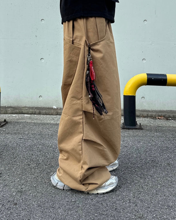 Chino hand big pocket pintuck pants