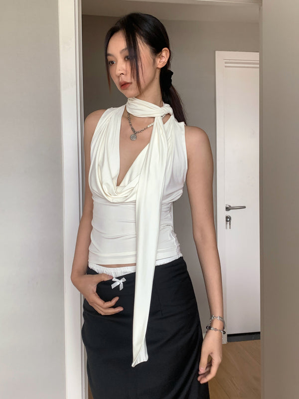 Blissing Scarf Sleeveless T-shirt