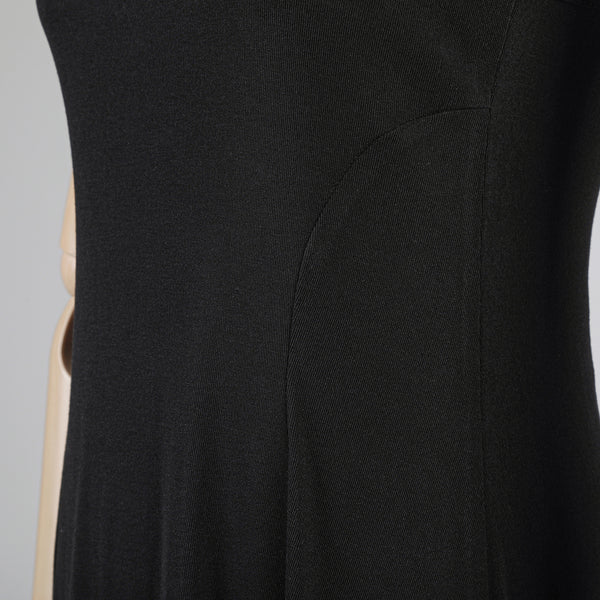 Holiday essential sleeveless dress (BLACK)