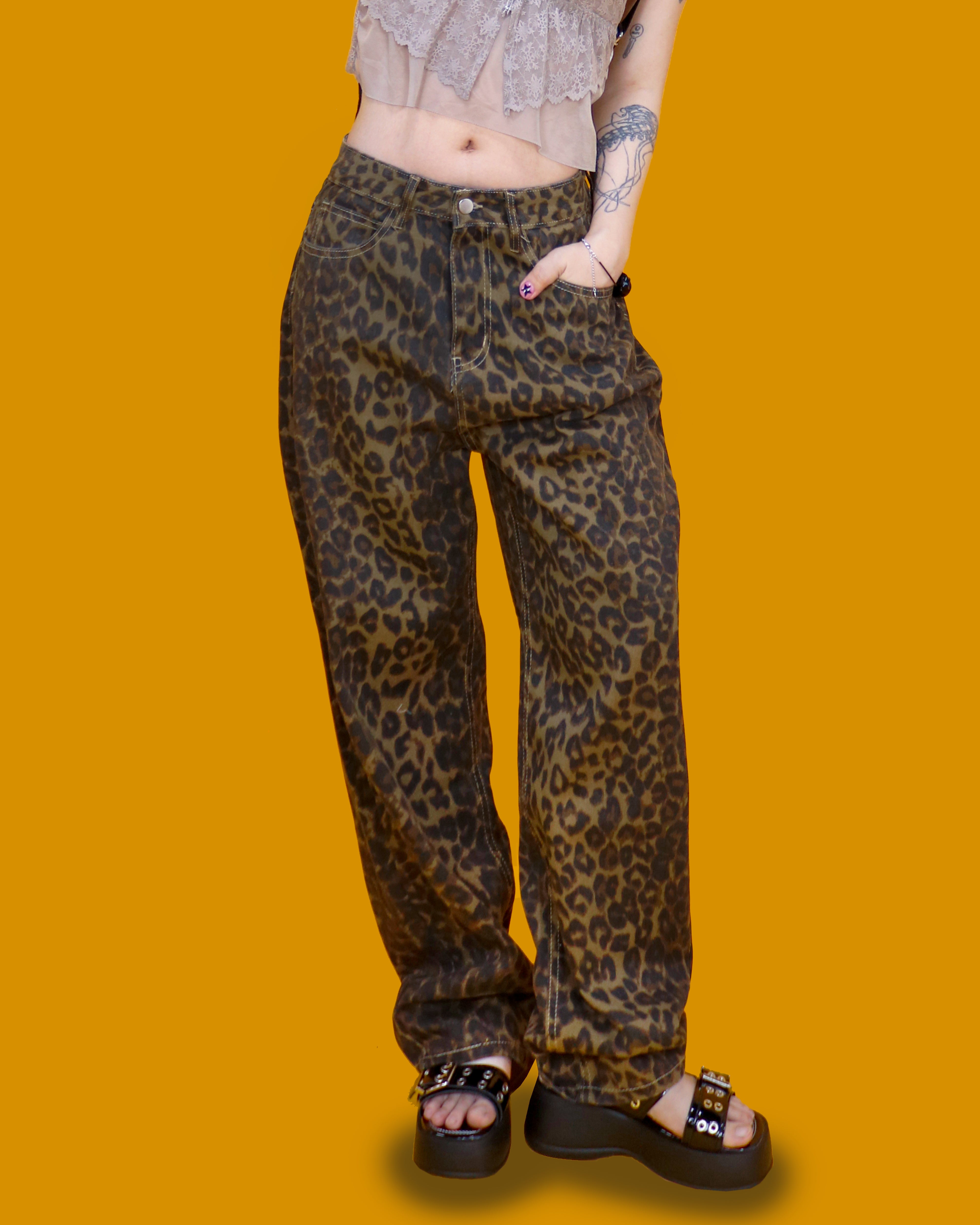 leopard wide pants