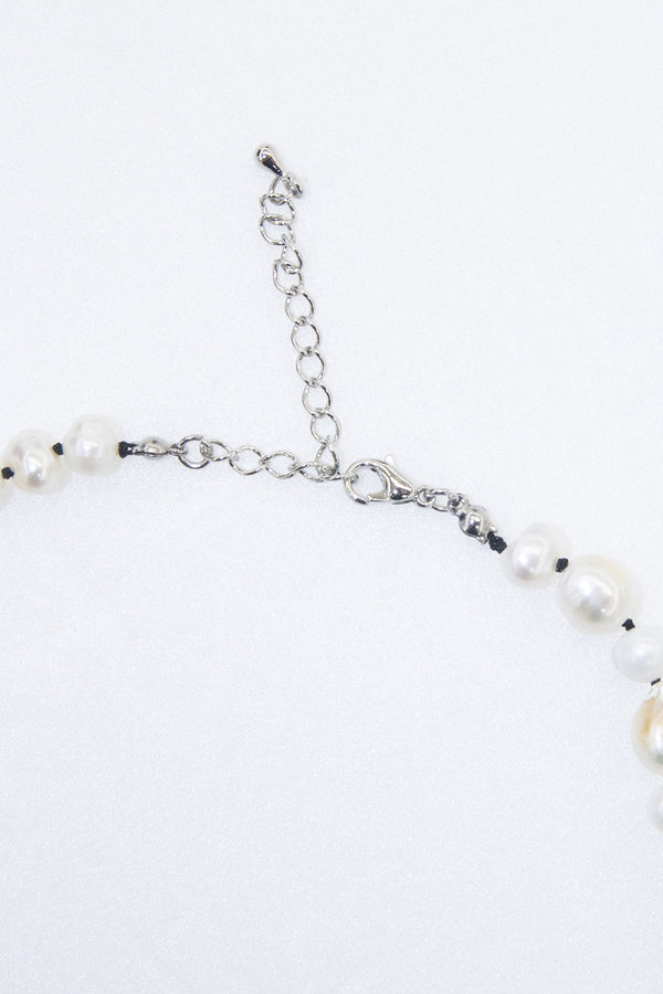 [MADE] Knotted Pearl Necklace