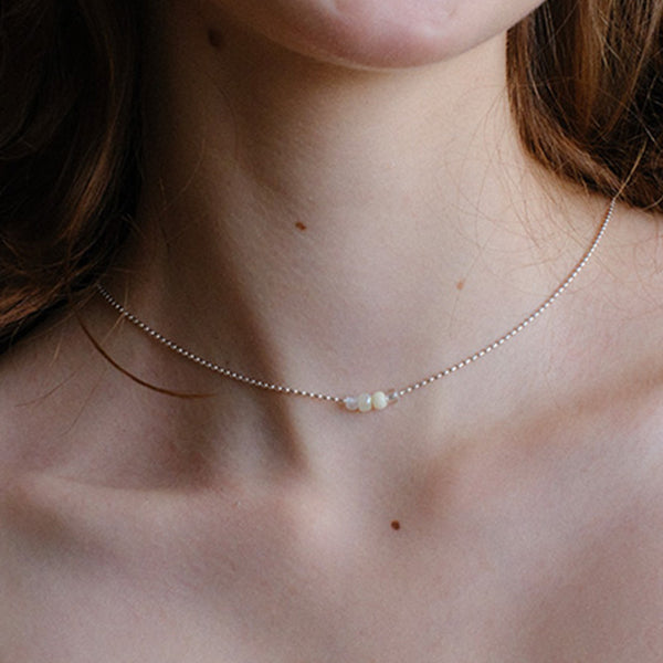 Tiny balls necklace