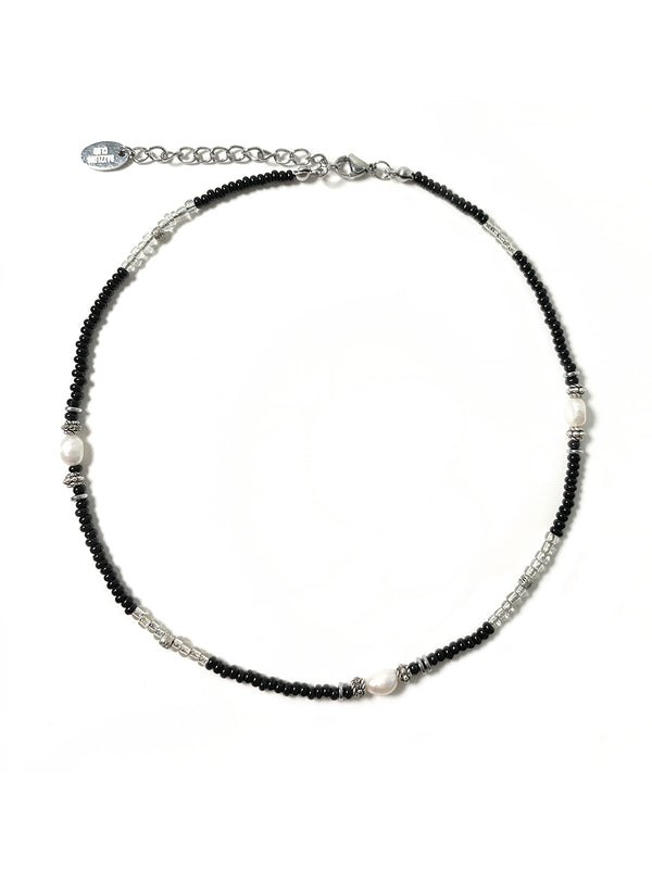 Black Ethnic Pearl Necklace (Black)