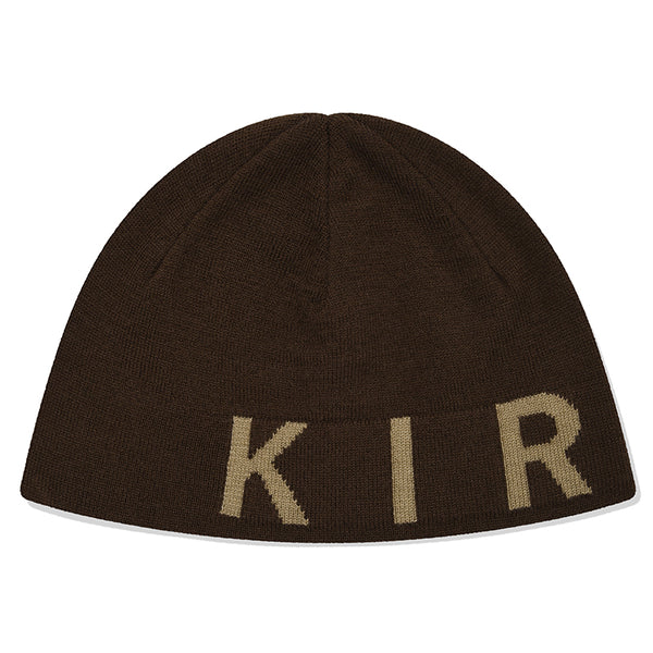 BASIC LOGO SHORT BEANIE [BROWN]