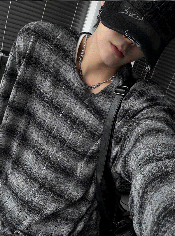 [COSYHARU公式]zeneric grunge 4 button long-sleeved t-shirt Distressed Grunge Long Sleeve - COSYHARU | 60% - Asian