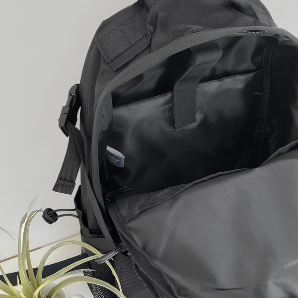 string utility backpack