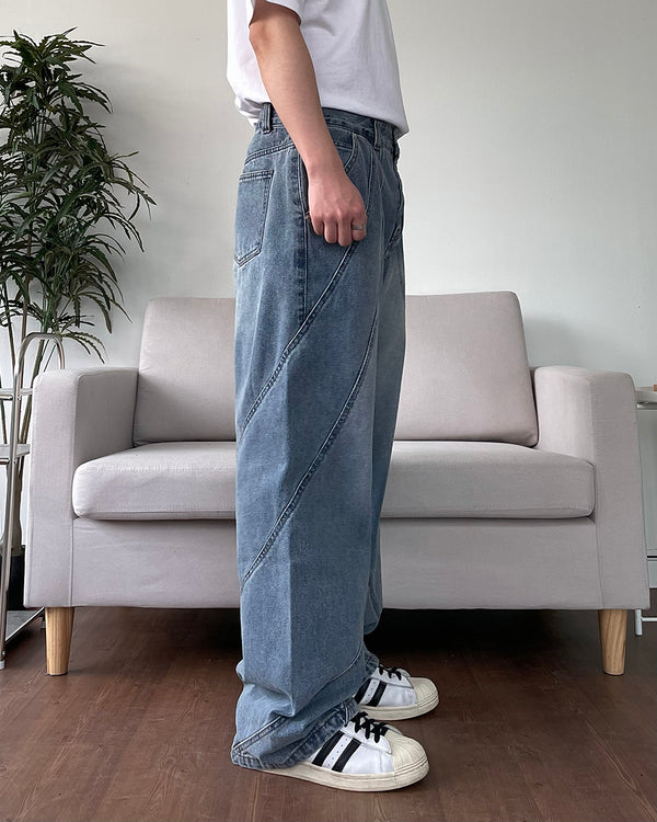 Twist Line Denim Pants