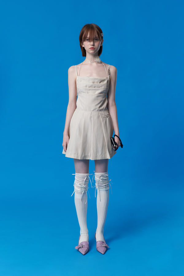 BACK POINT PLEATS WOVEN DRESS [MULTI]