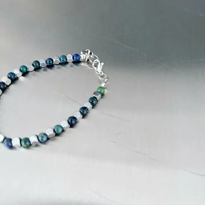 ブルービーズブレスレット