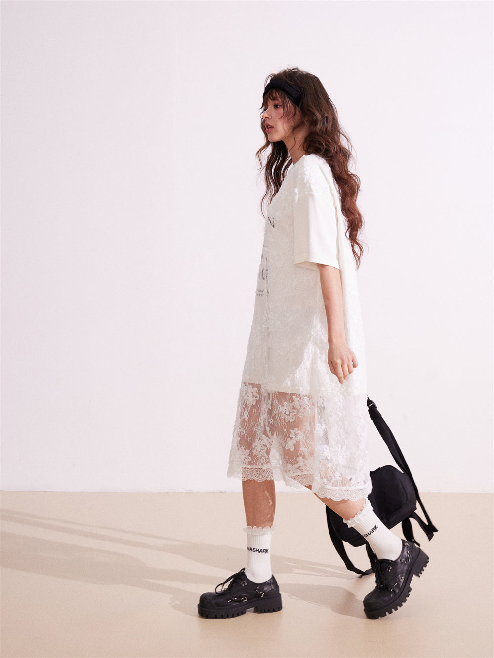 ルーズフィット レーストリム Tシャツドレス
