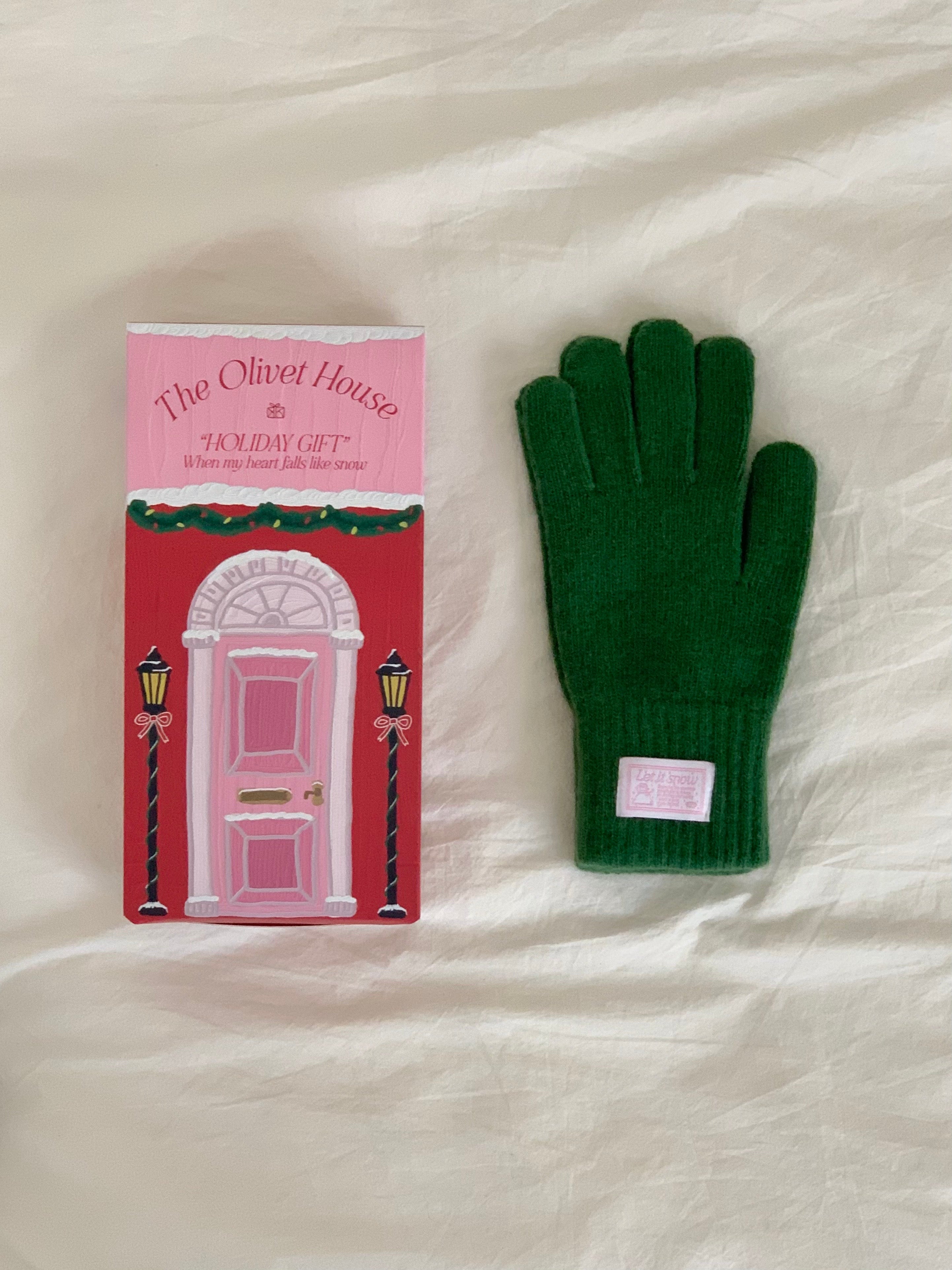 Let It Snow Label Gloves (Green)