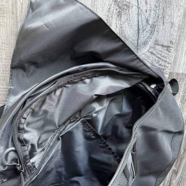 ファンクショナルショルダーバッグ