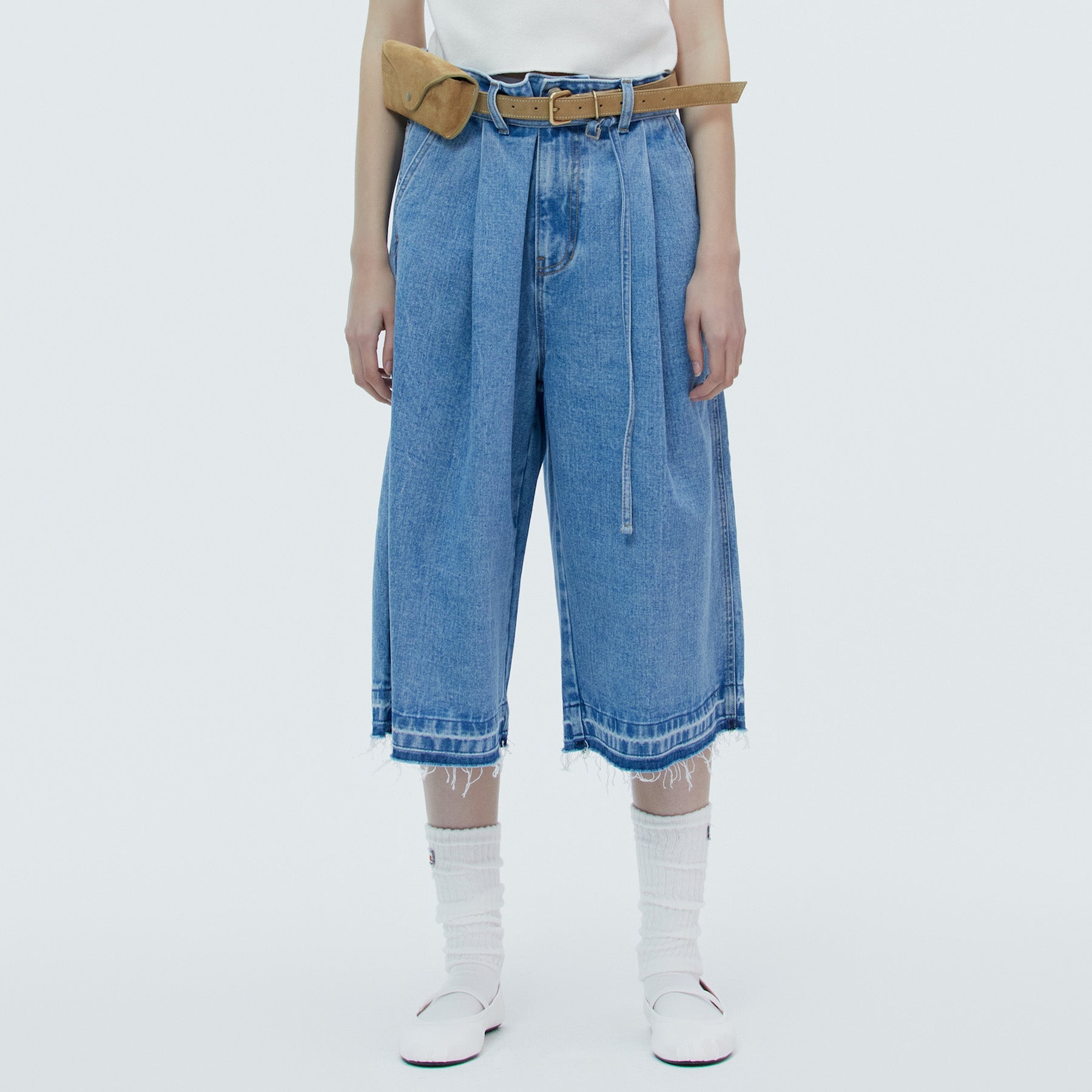 キュロットデニムベルトパンツ - NOHANT | 60% - アジア
