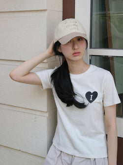 ハートロゴTシャツ - クリーム