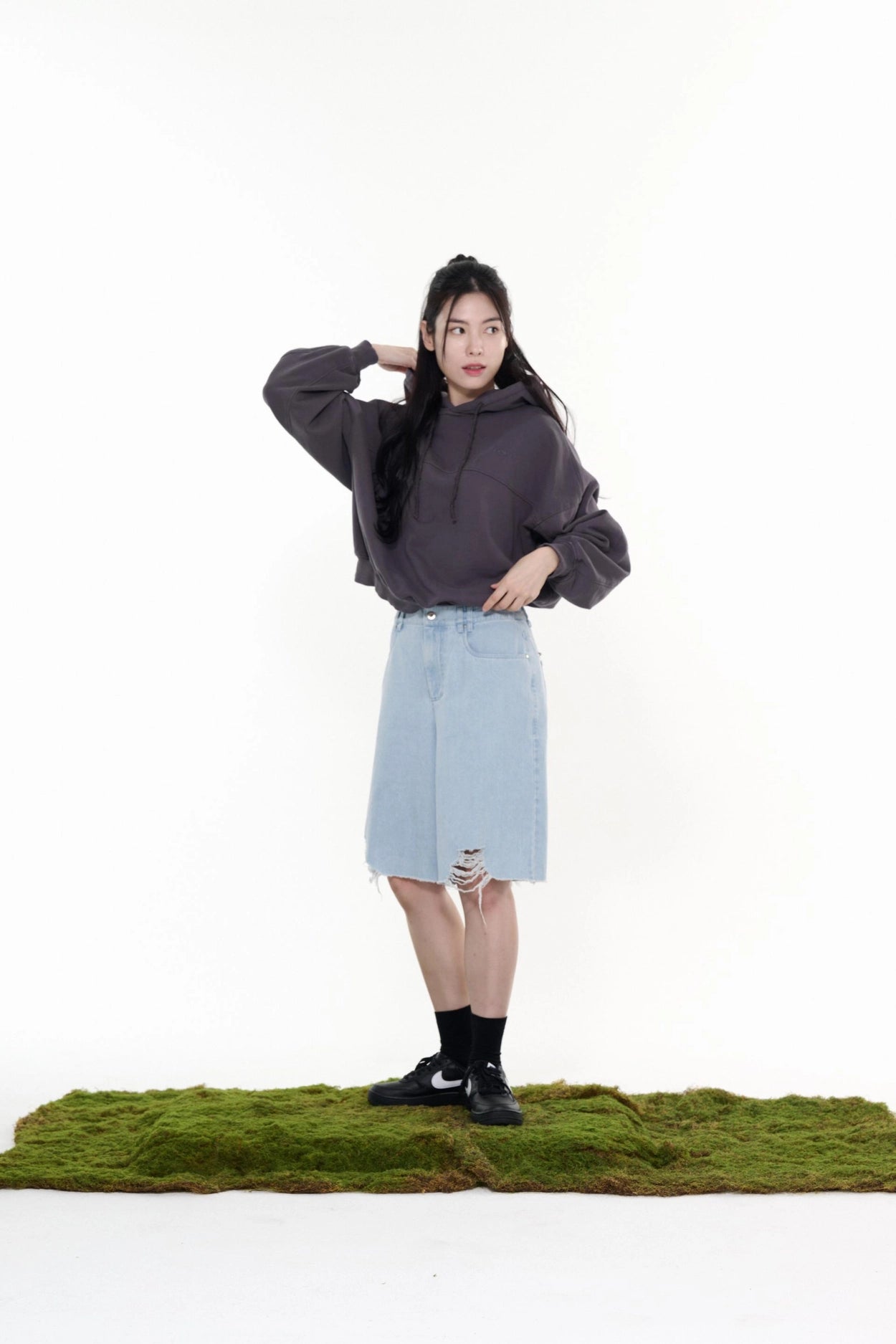 FLOWER EMABROIDER OVER FIT HOODIE