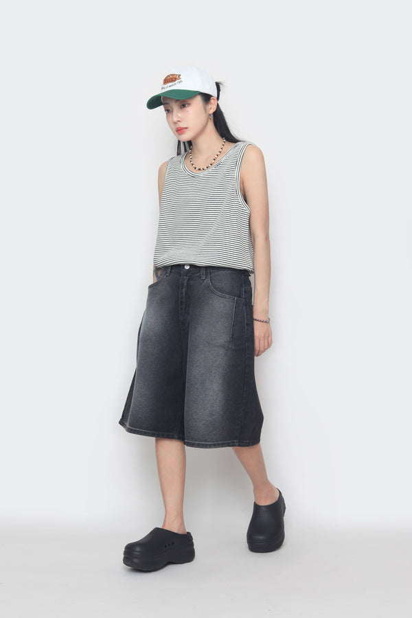 Knitwear oversized sleeveless T-shirt