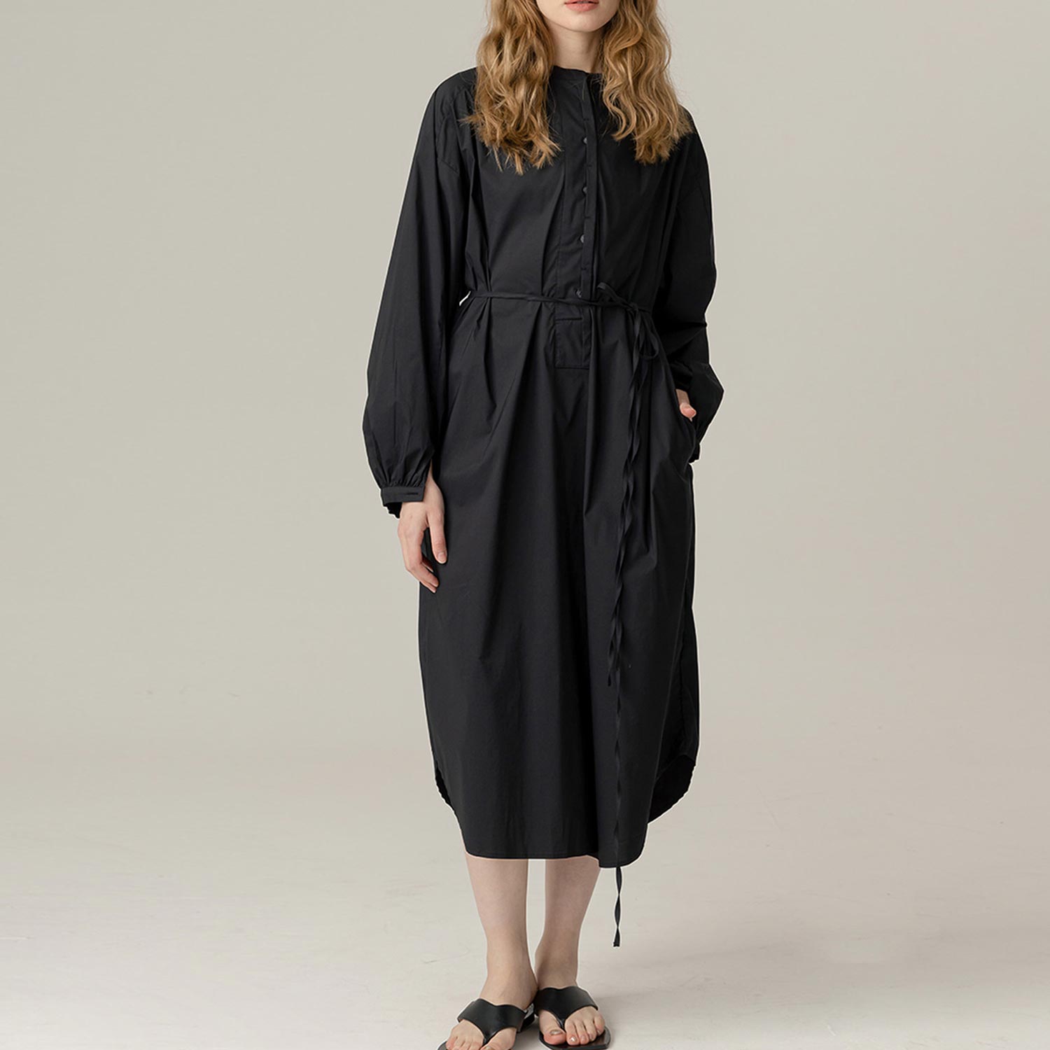 BLUEBELL midi shirt dress [black]