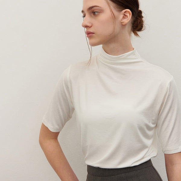 HALF TURTLE-NECK T SHIRT WHITE