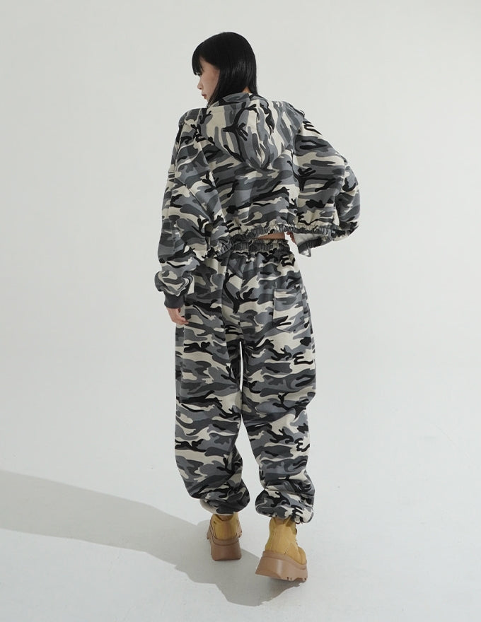 【KIXI】★(SET-UP) Camouflage Crop Hoodie+Wide Pants Camouflage 2Way Zipup Crop Hoodie - KIXI | 60% - Asian