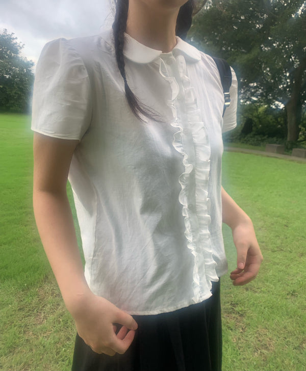 Tsuki frill blouse