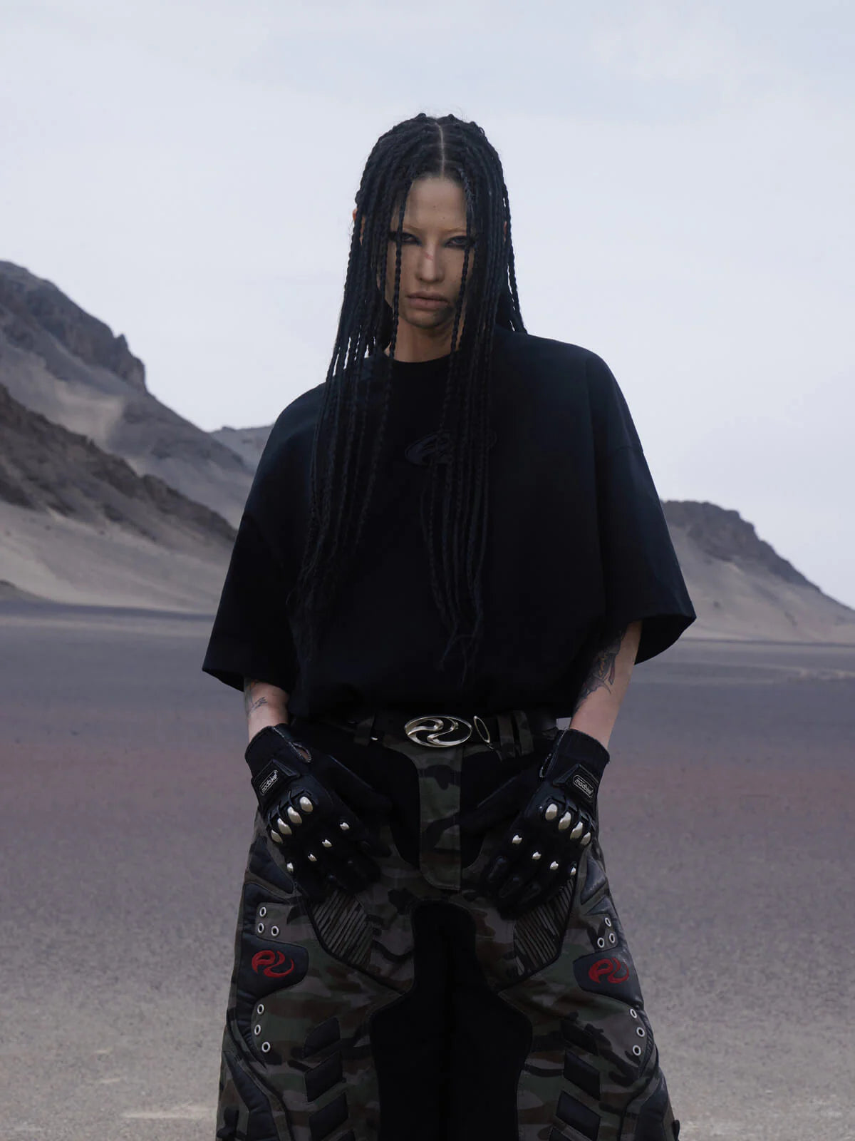 PERSONSOUL ロゴベーシックTシャツ