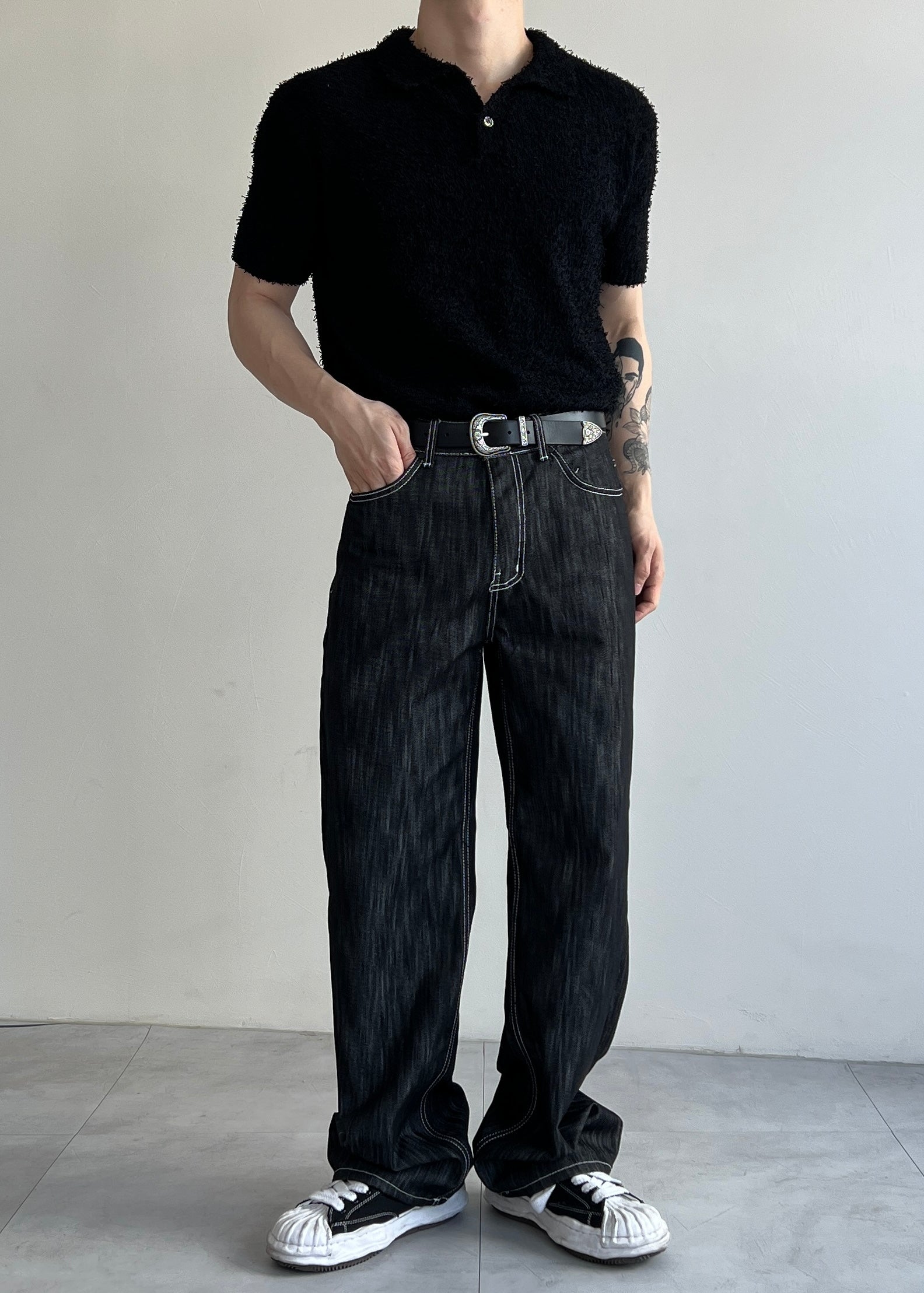 スラヴィックステッチブラックワイドデニム(BLACK) - EGONLEO スラヴィックステッチブラックワイドデニム(BLACK) - EGONLEO