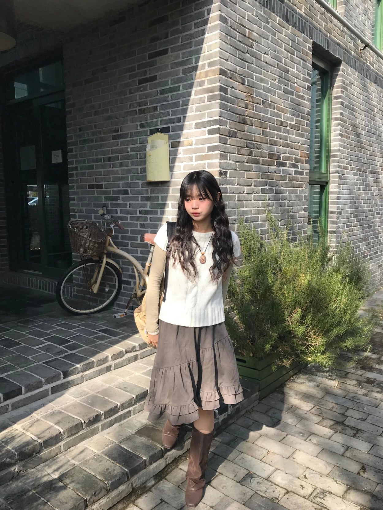 ゴダーフリルスカート