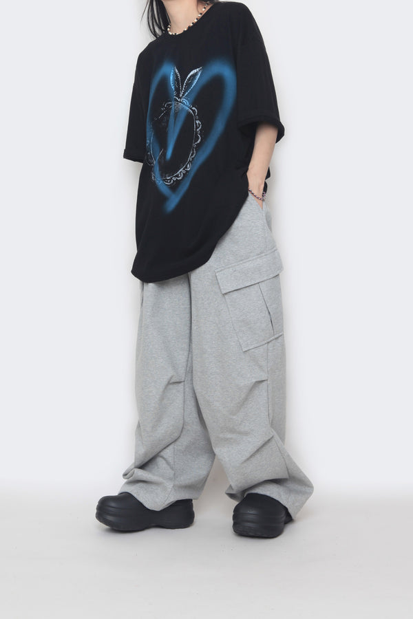 diagonal cargo sweatpants