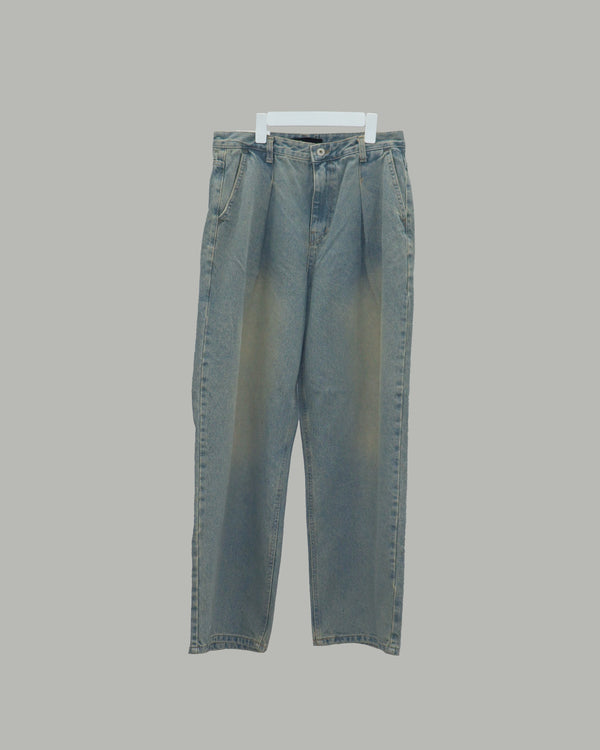 Sand one-tuck denim pants