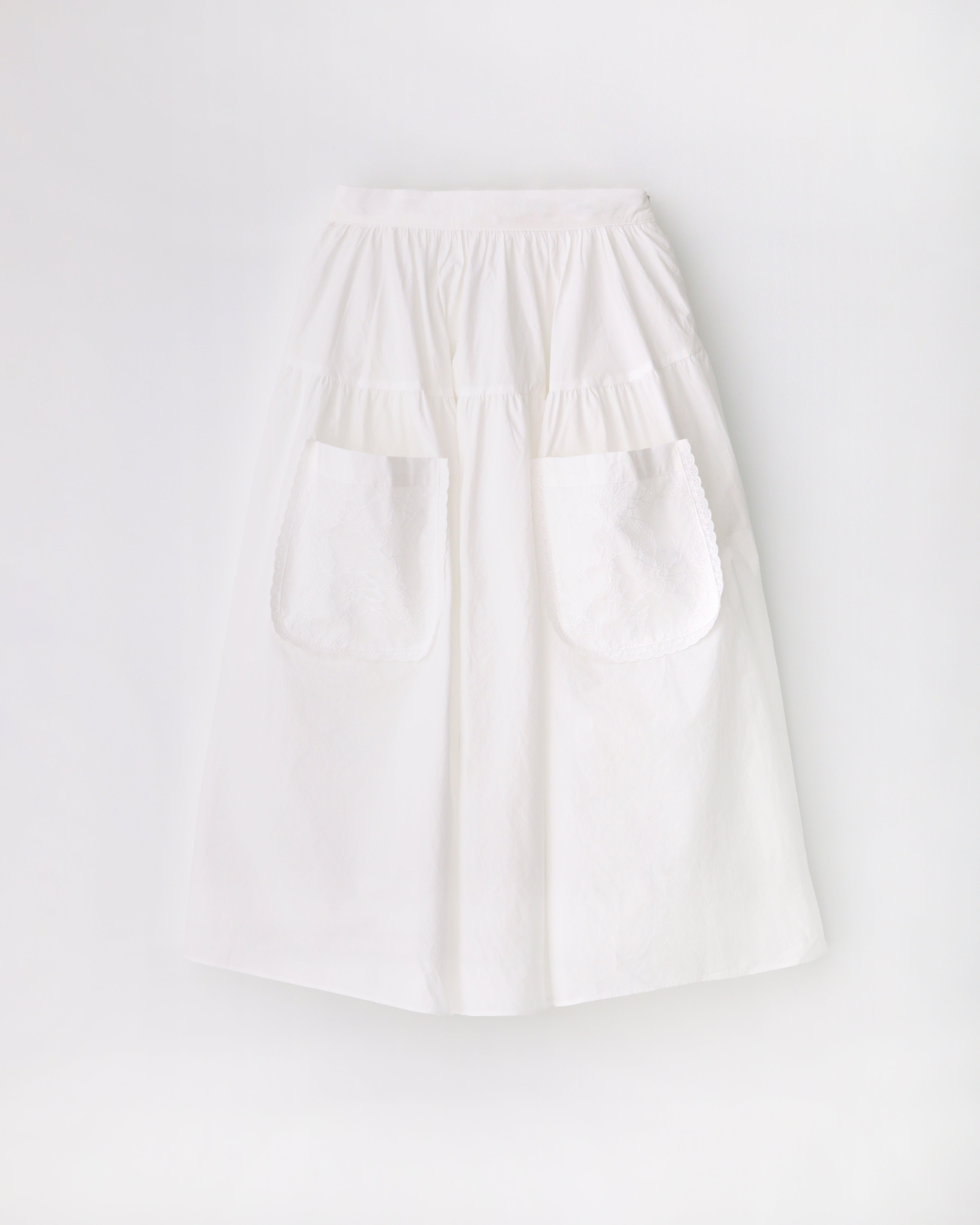 Apron lace skirt