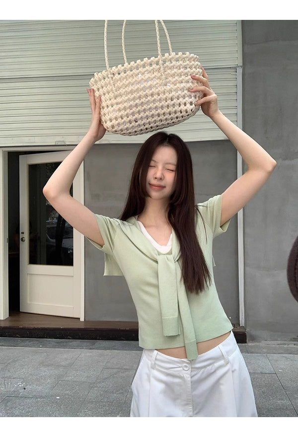 グリーンレイヤードVネックショートスリーブニットTシャツ