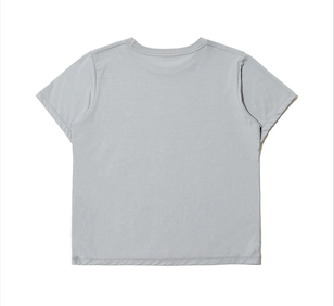 キャットガールインスペースTシャツ