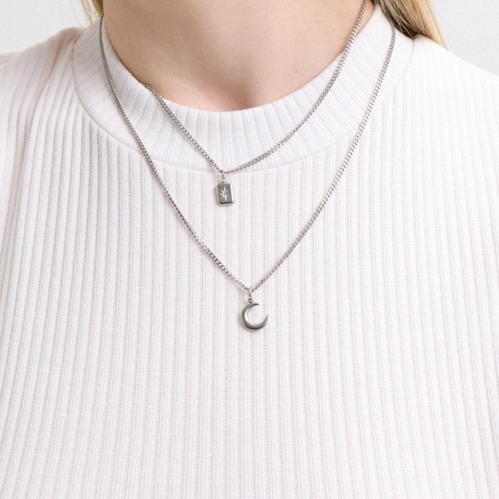 Minimal Square Pendant Surgical Chain Necklace 