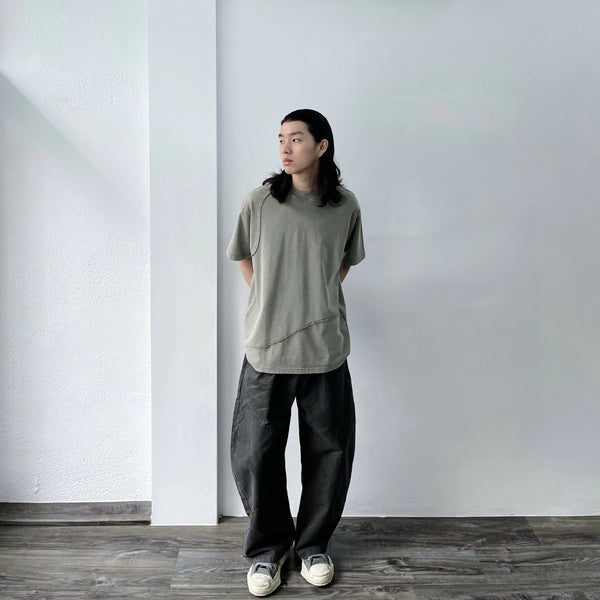 アシンメトリーストライプTシャツ