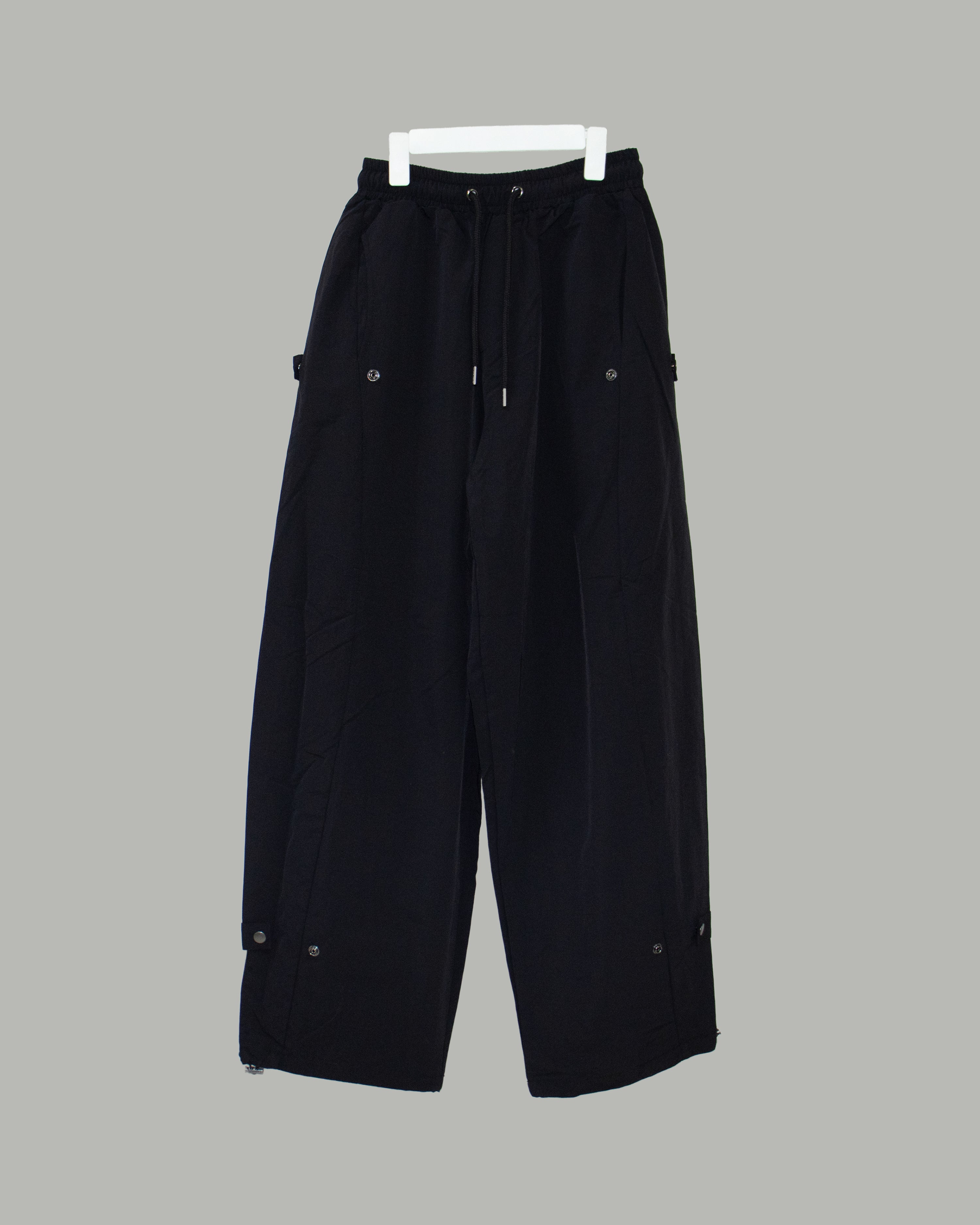 Snap button nylon pants