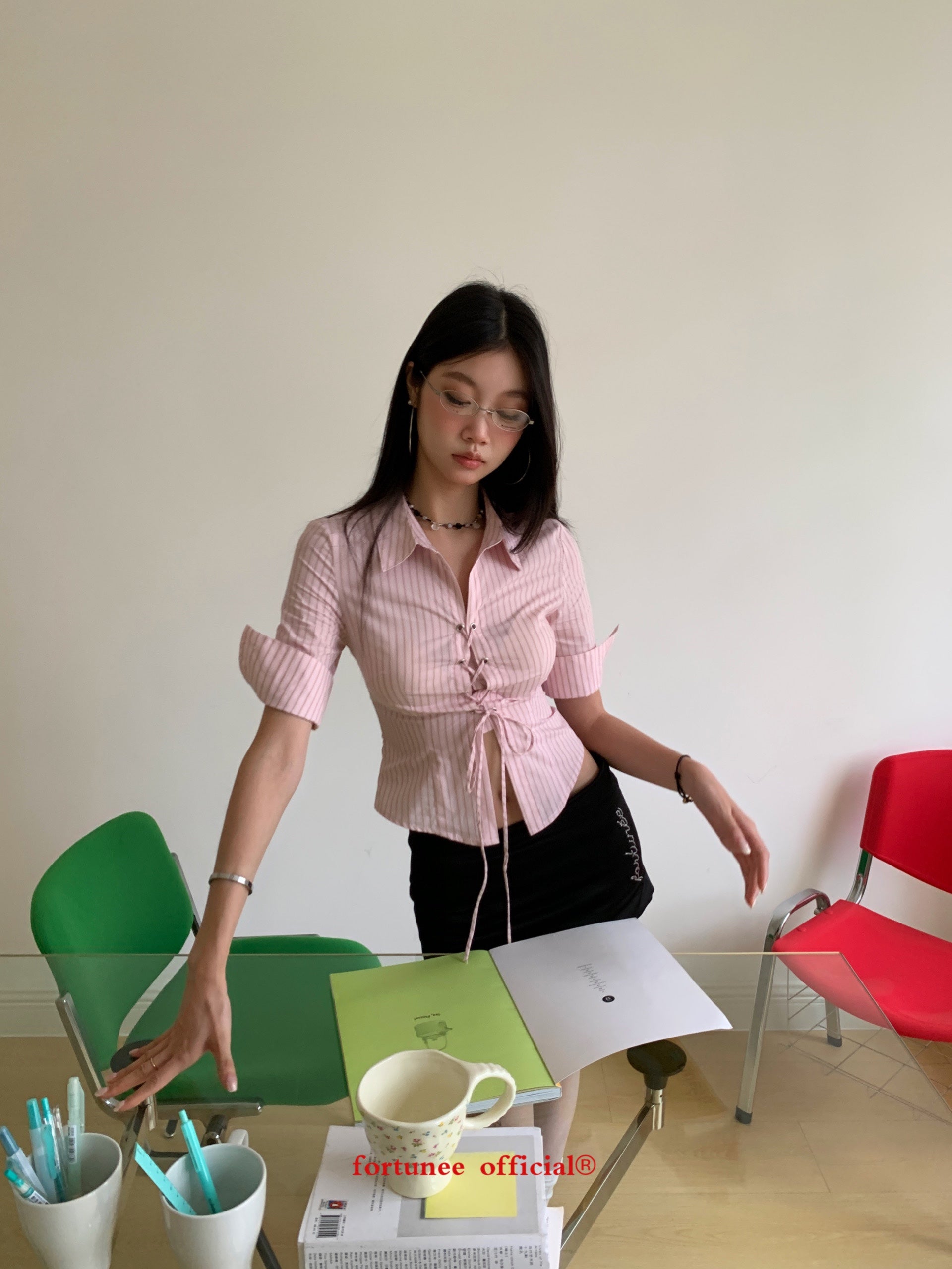 pink striped strap line shirt