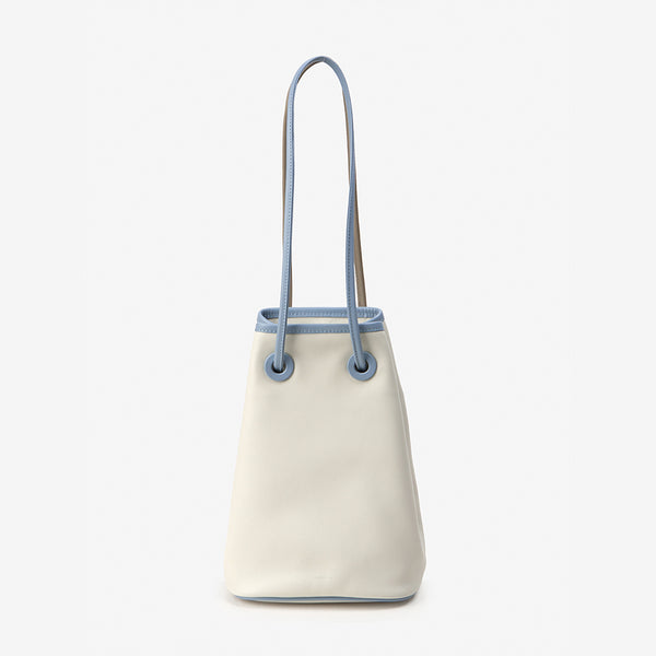 BAZAS bucket leather bag / Bright Ivory