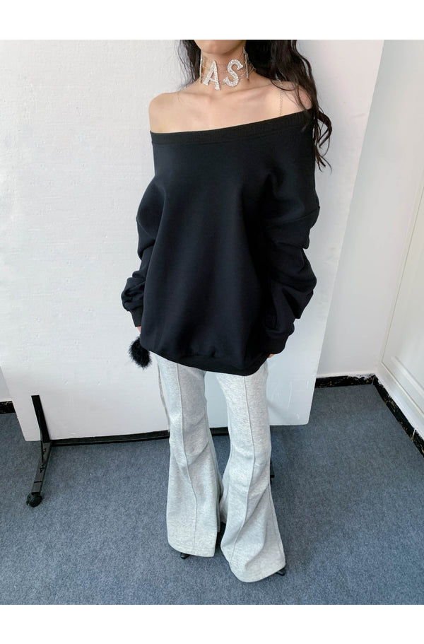 Off-loose shoulder sweatshirt