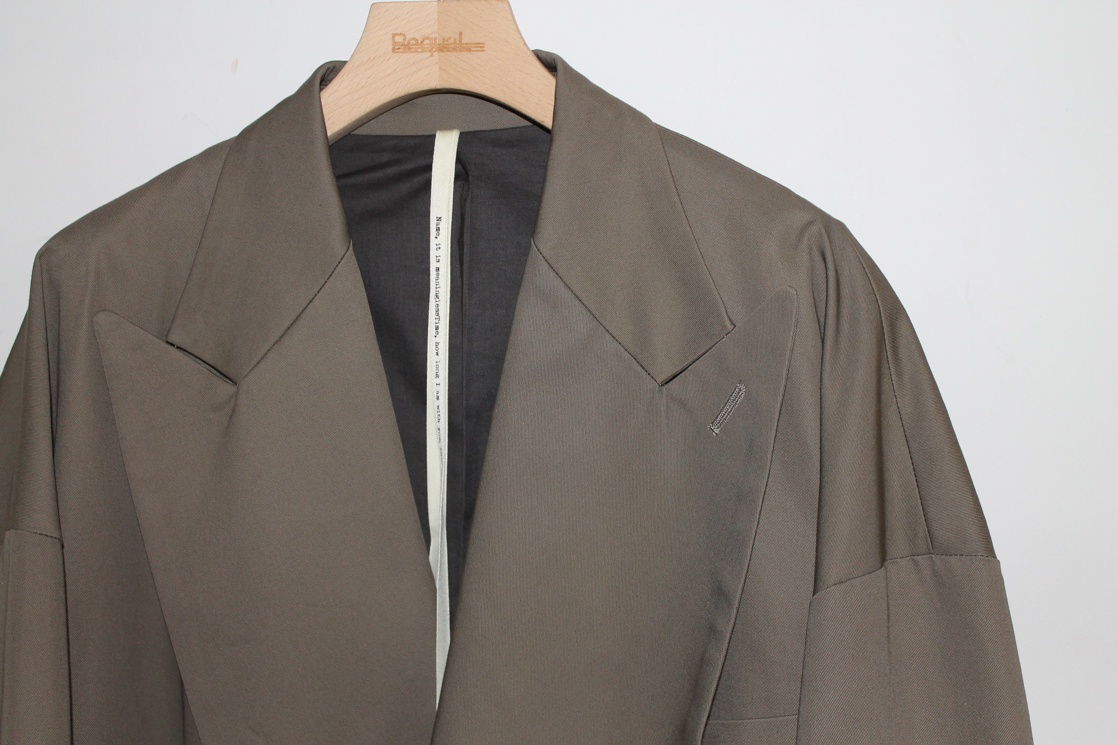 Wide Peaked Lapel Jacket